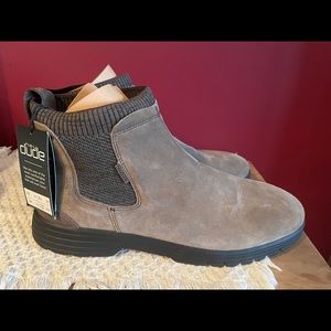 Hey Dude Men's Scott Suede Fossil Brown Chelsea Boots - style#112384962